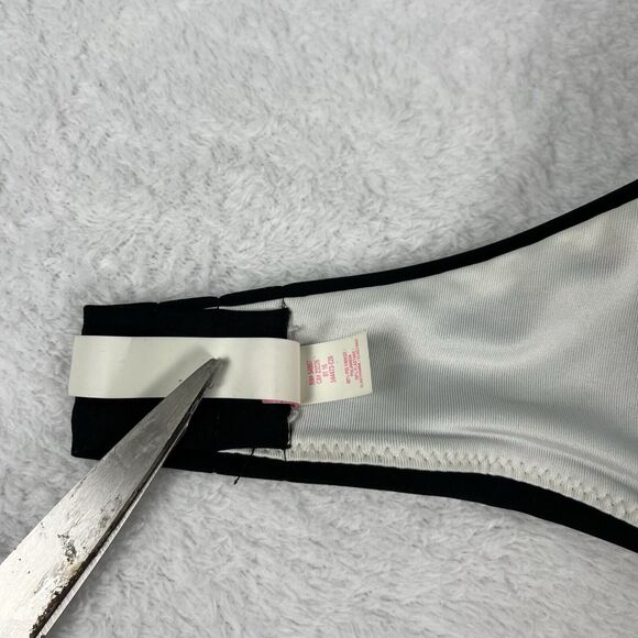 Victoria Secret Swim Bikini Top 36DD Fabulous Black White Colorblock Vintage - Picture 6 of 7